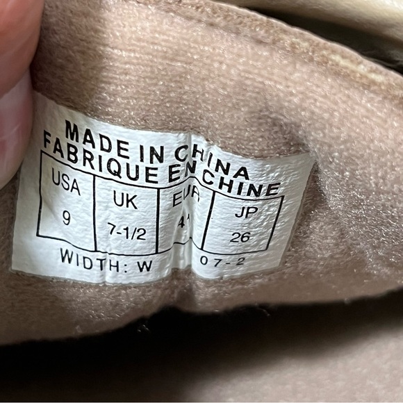 Easy Spirit Anti Gravity Tan Beige Sneakers Size 9W - Picture 12 of 15